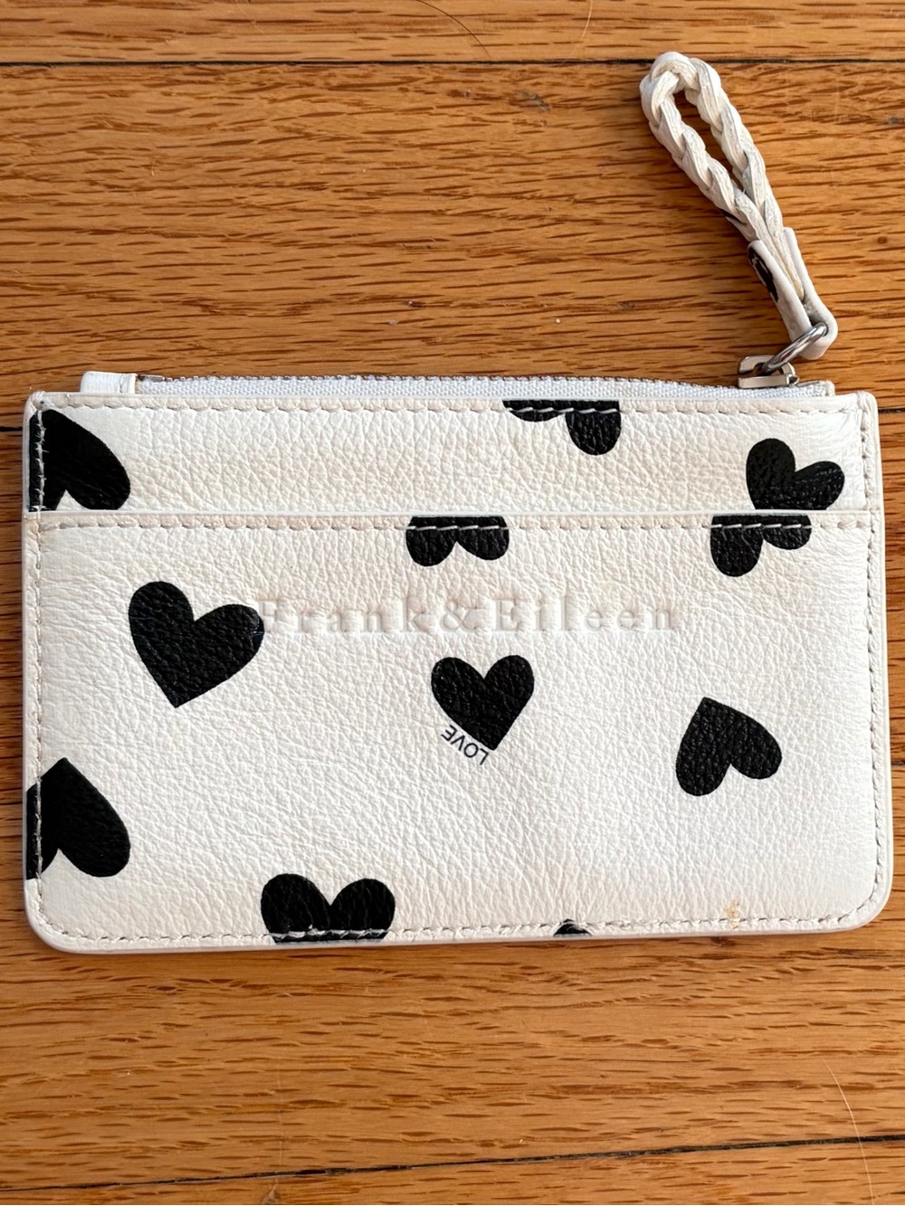 Frank & Eileen Cream Card Pouch with Black Heart Print🖤